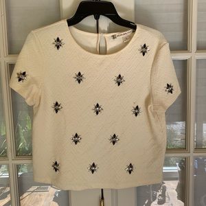 Chelsea & violet cropped shirt